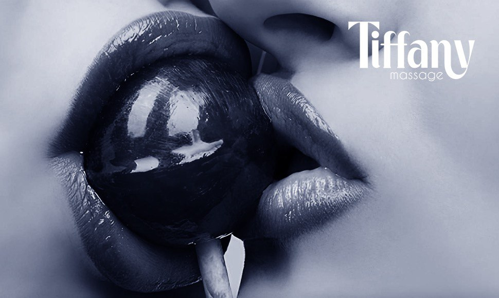 French kissing in Prague | Tiffany massage