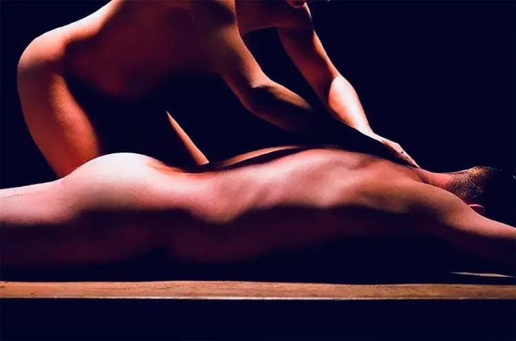 Nuru massage: features of sweet relaxation.